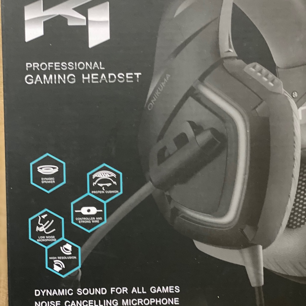 Professional gaming headset
